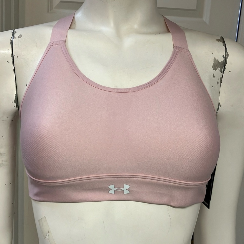 Under Armour Athletic/Athleisure Sports Bra, NWT!